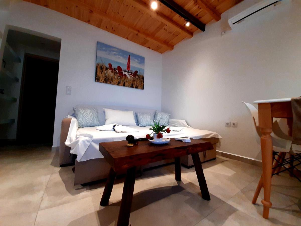 Blue View Villa Apartment #3 With Jacuzzi Parasporos Esterno foto